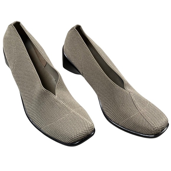 CHARLESTON SHOE CO. Shoes - Charleston Shoe‎ Co. Cape Low Pumps Women 10 Taupe Woven Knit Square Toe Comfort